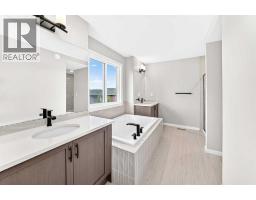 2084 Lancaster Heights Se, Airdrie, AB T4A3P7 Photo 19