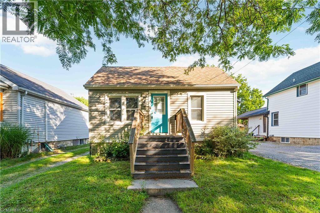 37 MAPLECREST Avenue, St. Catharines — photo 3