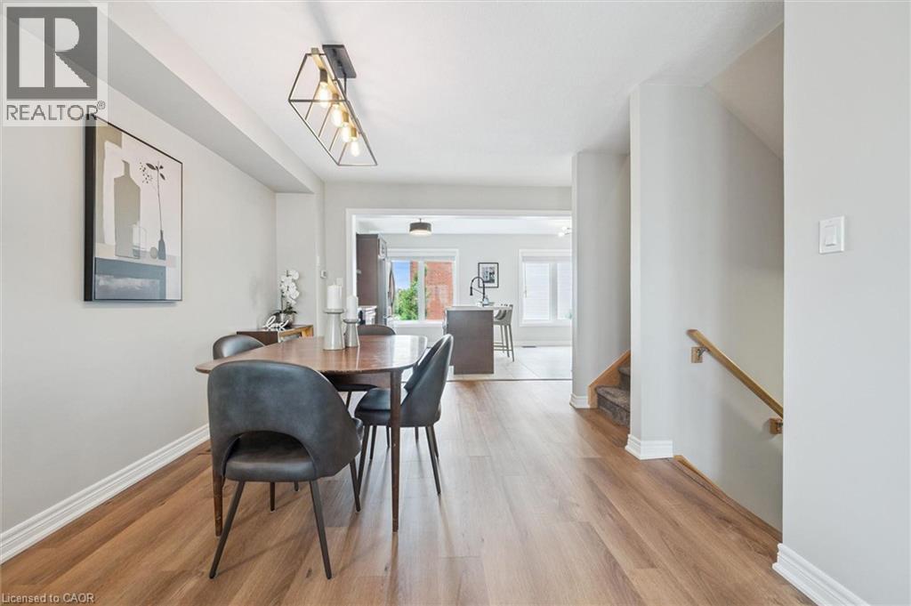 395 LINDEN Drive Unit# 2, Cambridge — photo 8