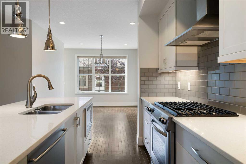 388 Quarry Park Boulevard SE, Calgary — photo 8