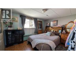Bedroom - 311 47 Avenue W, Claresholm, AB T0L0T0 Photo 7