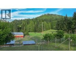 Foyer - 4161 Verigin Road, Nelson, BC V1L6V9 Photo 6