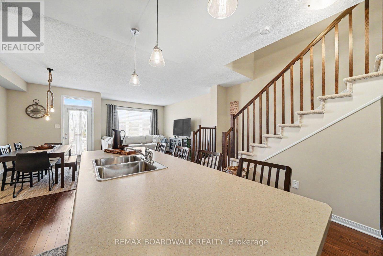 66 RIDDELL STREET - Image 10