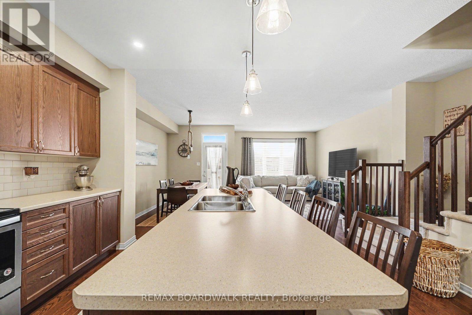 66 RIDDELL STREET, Carleton Place — photo 8