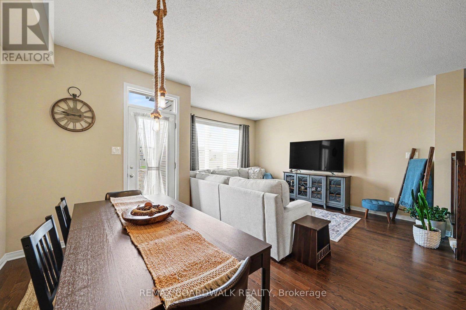 66 RIDDELL STREET, Carleton Place — photo 9