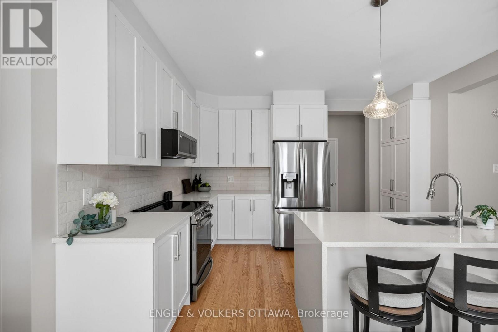 537 ANCHOR CIRCLE - Image 16