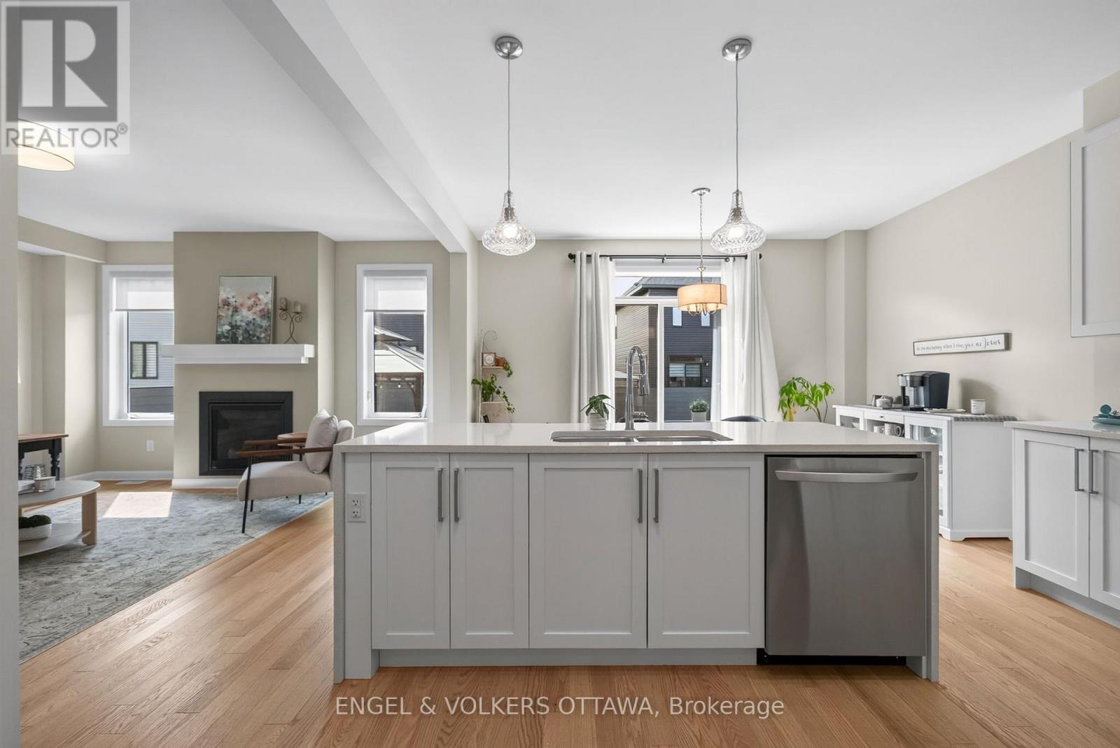 537 ANCHOR CIRCLE - Image 18