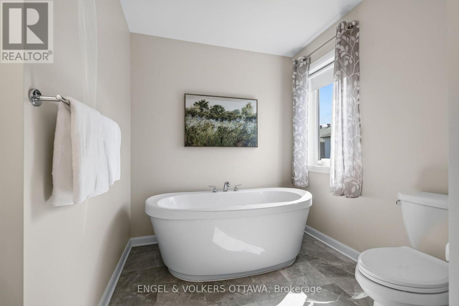 537 ANCHOR CIRCLE - Image 29