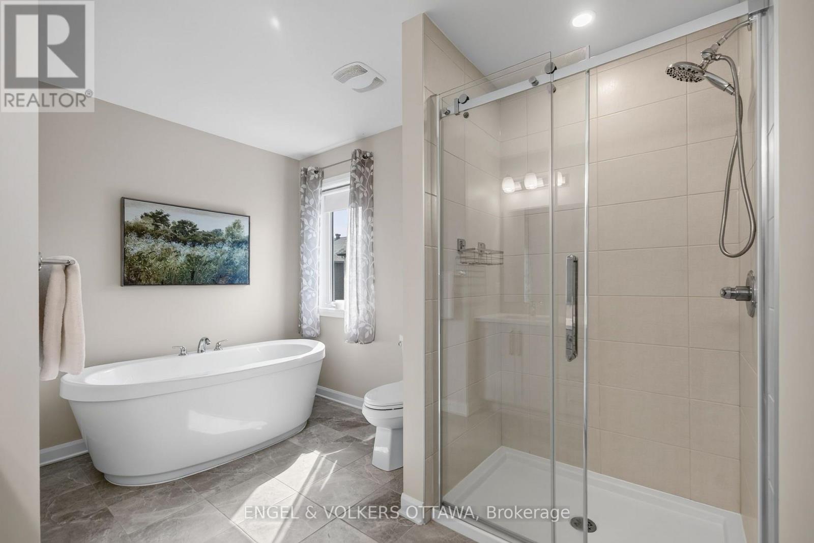 537 ANCHOR CIRCLE - Image 30