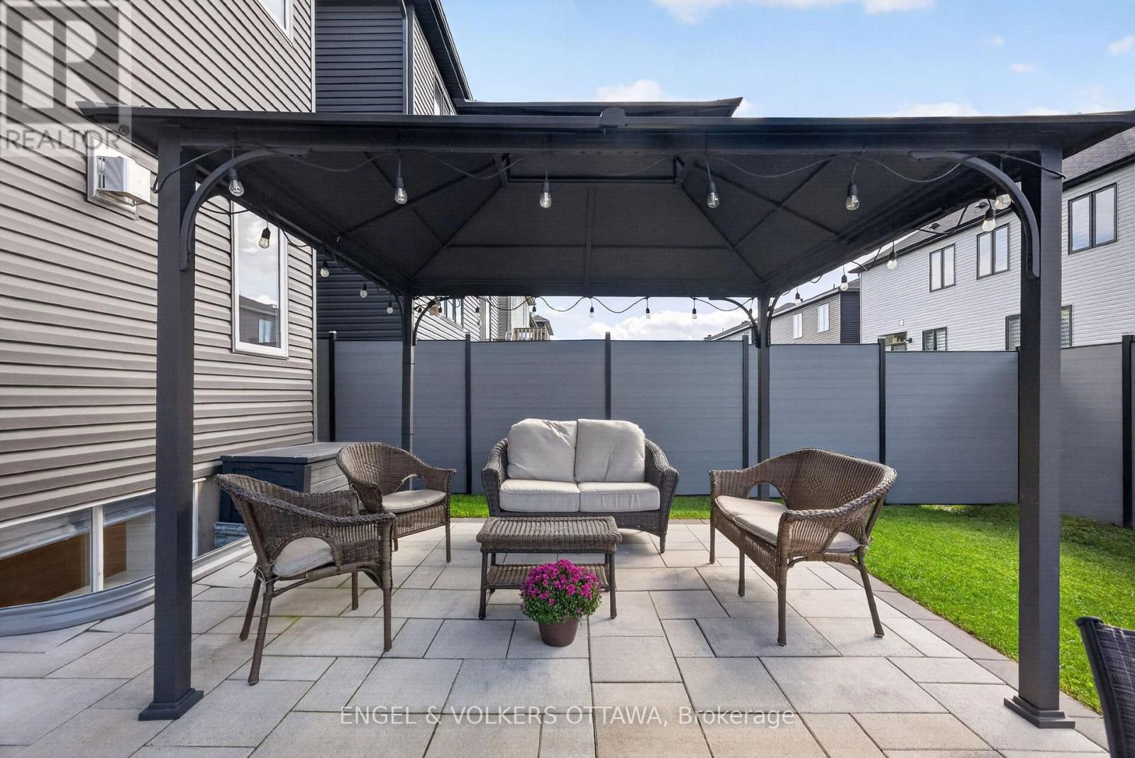537 ANCHOR CIRCLE - Image 48