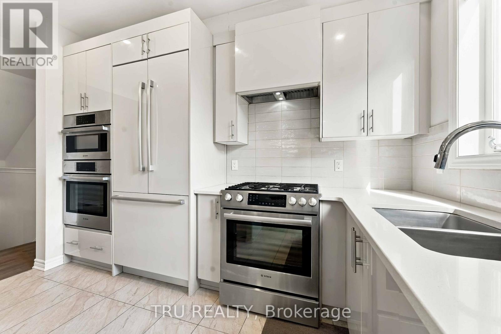 357 LAMARCHE AVENUE - 15