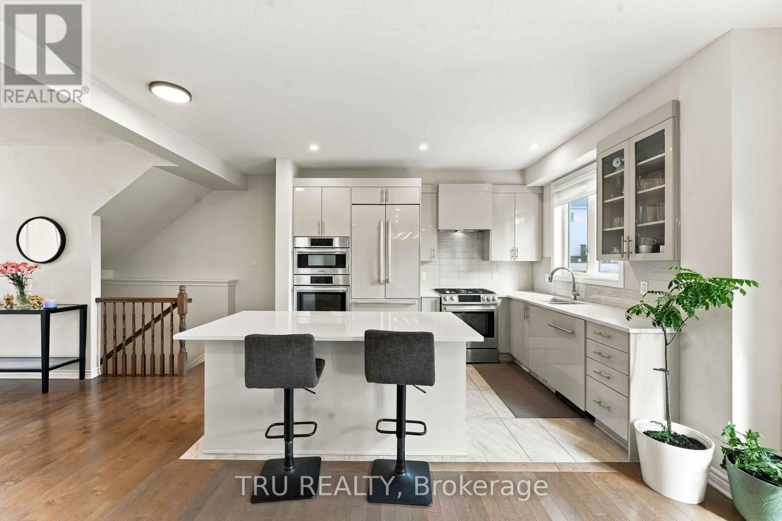 357 LAMARCHE AVENUE - Image 18