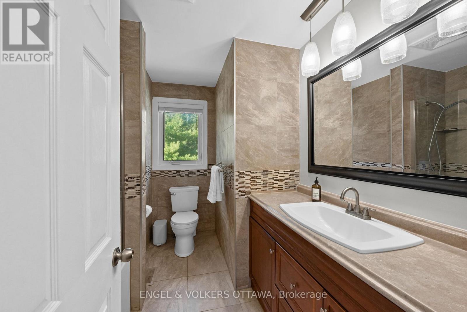 109 INNISKILLIN DRIVE - Image 23