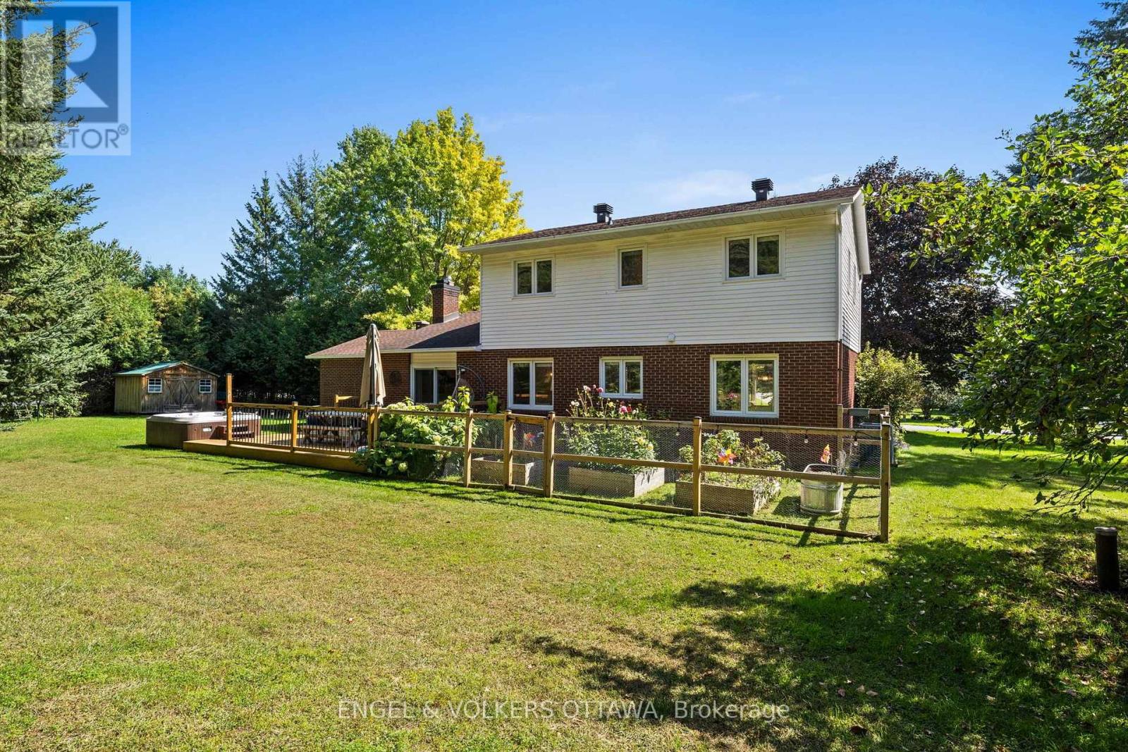 109 INNISKILLIN DRIVE - Image 36