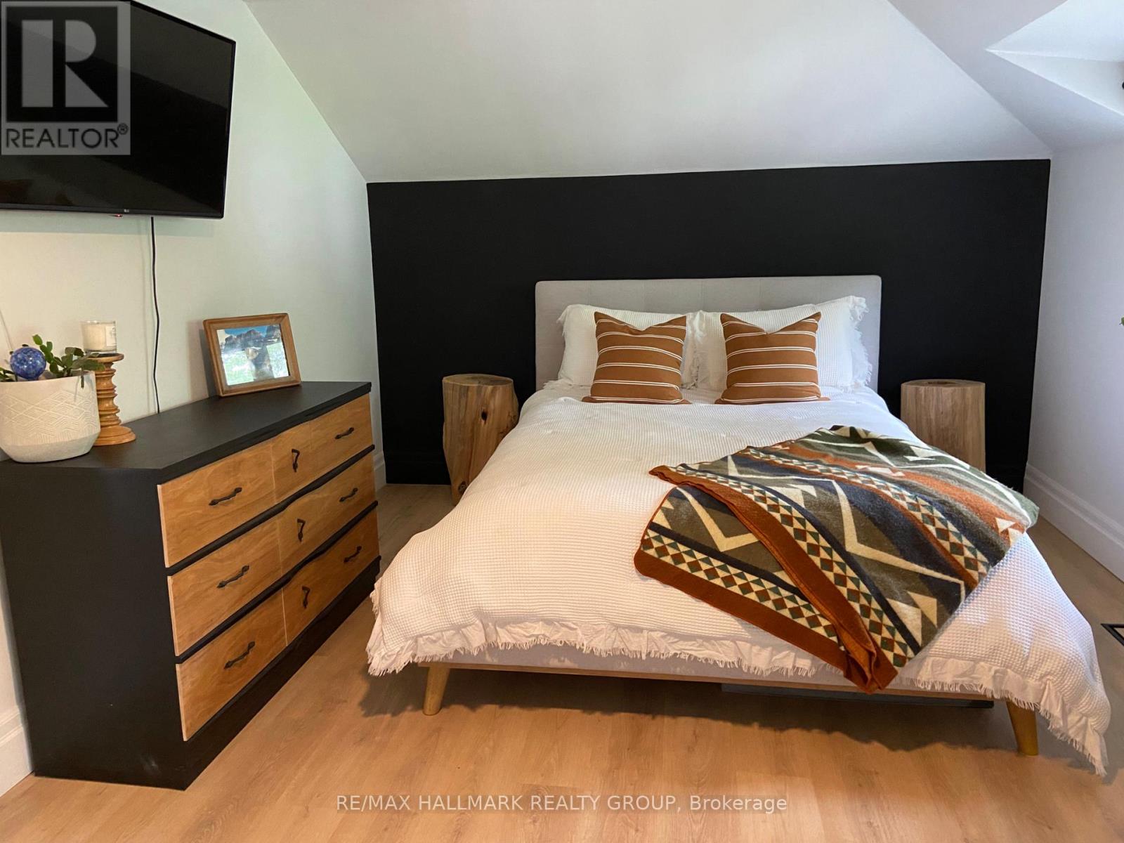 2545 MARKET STREET, Ottawa. Luxury613. By Peter Sagos - Image 23