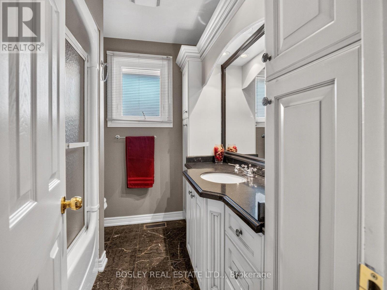 5 BENDINGROAD CRESCENT - Image 15