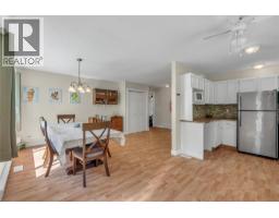 Living room - 14406 Latimer Avenue, Summerland, BC V0H1Z0 Photo 12