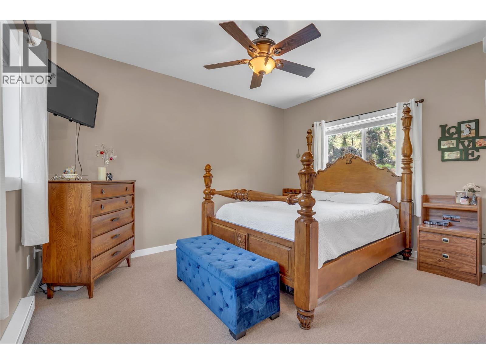 14406 Latimer Avenue, Summerland