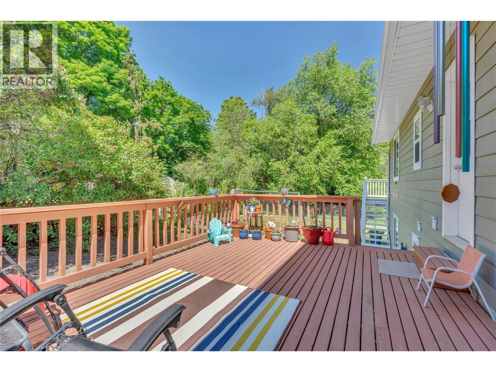 14406 Latimer Avenue, Summerland
