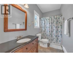 14406 Latimer Avenue, Summerland, BC V0H1Z0 Photo 37