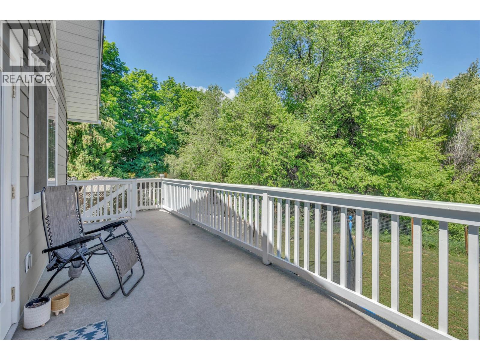 14406 Latimer Avenue, Summerland