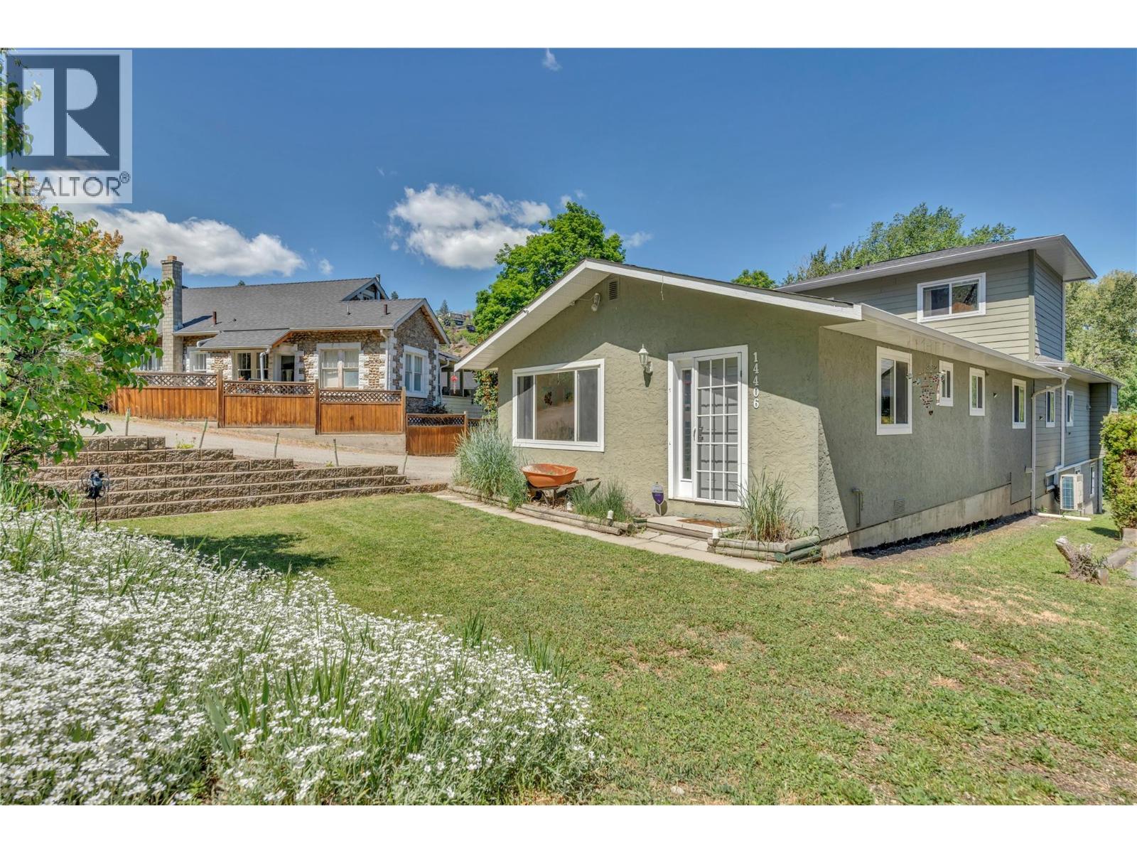 14406 Latimer Avenue, Summerland