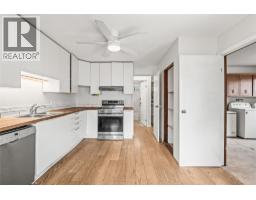 5503 South Vernon Court, Vernon, BC V1T8N6 Photo 10