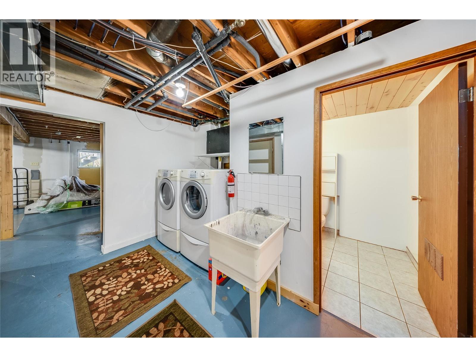 1762 FIRST Street - Image 23