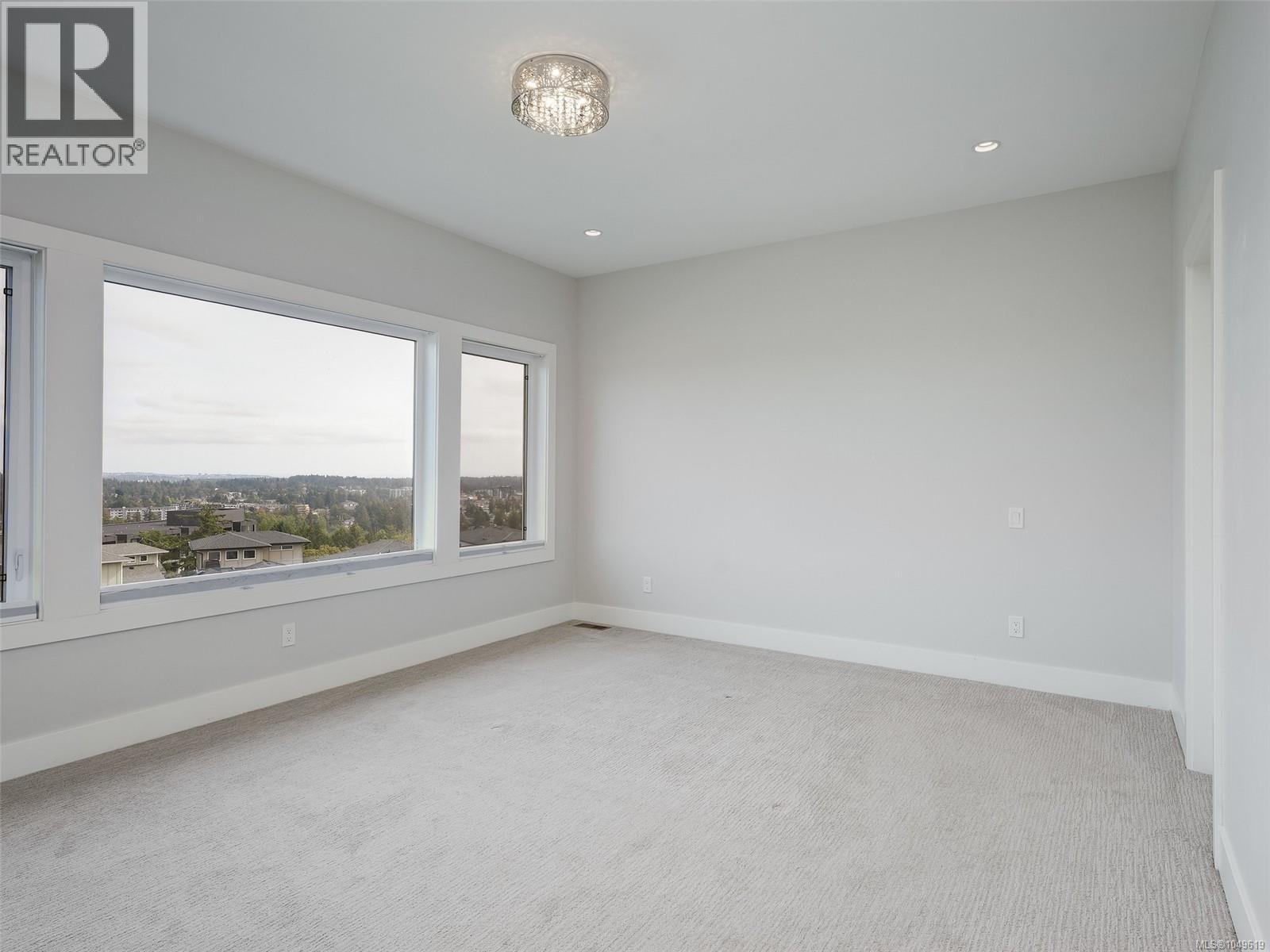 2399 Azurite Cres - 11