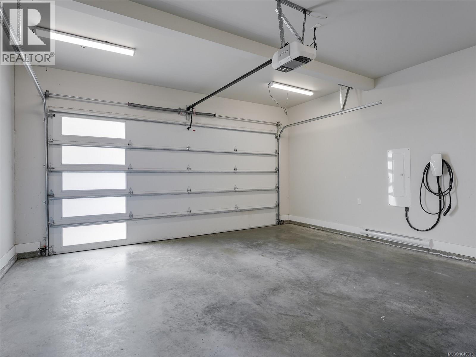 2399 Azurite Cres - 22
