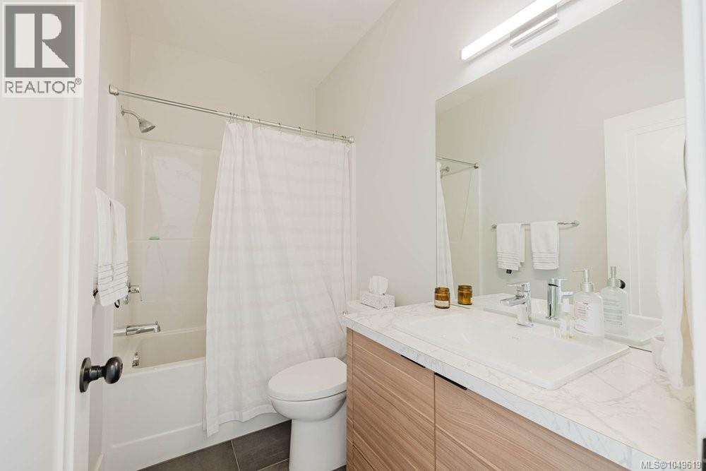 2399 Azurite Cres - 28