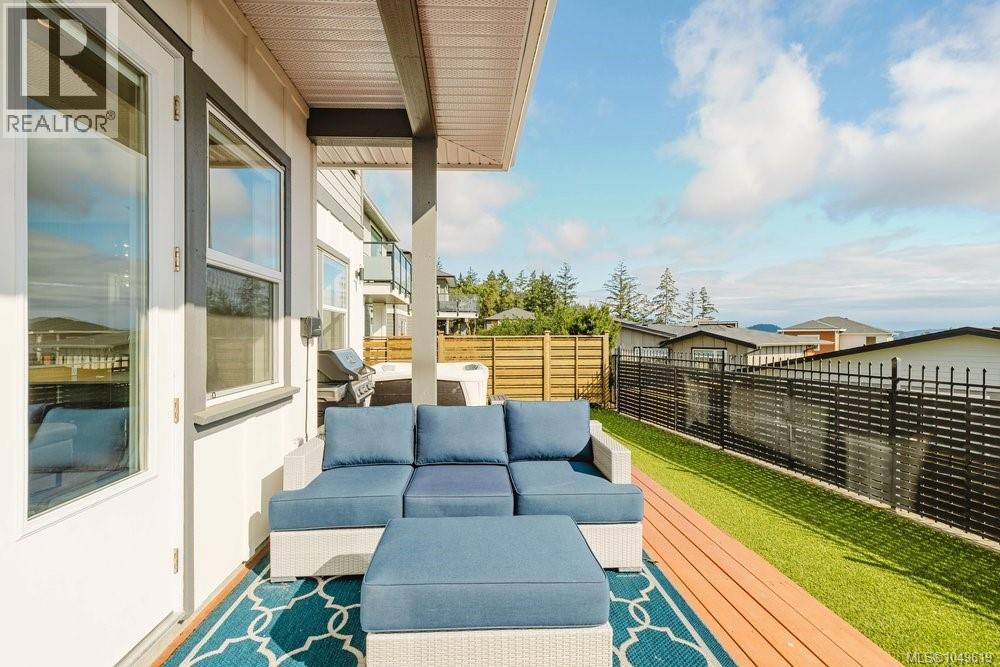  2399 Azurite Crescent, Langford