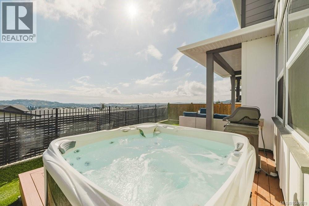 2399 Azurite Cres - 34