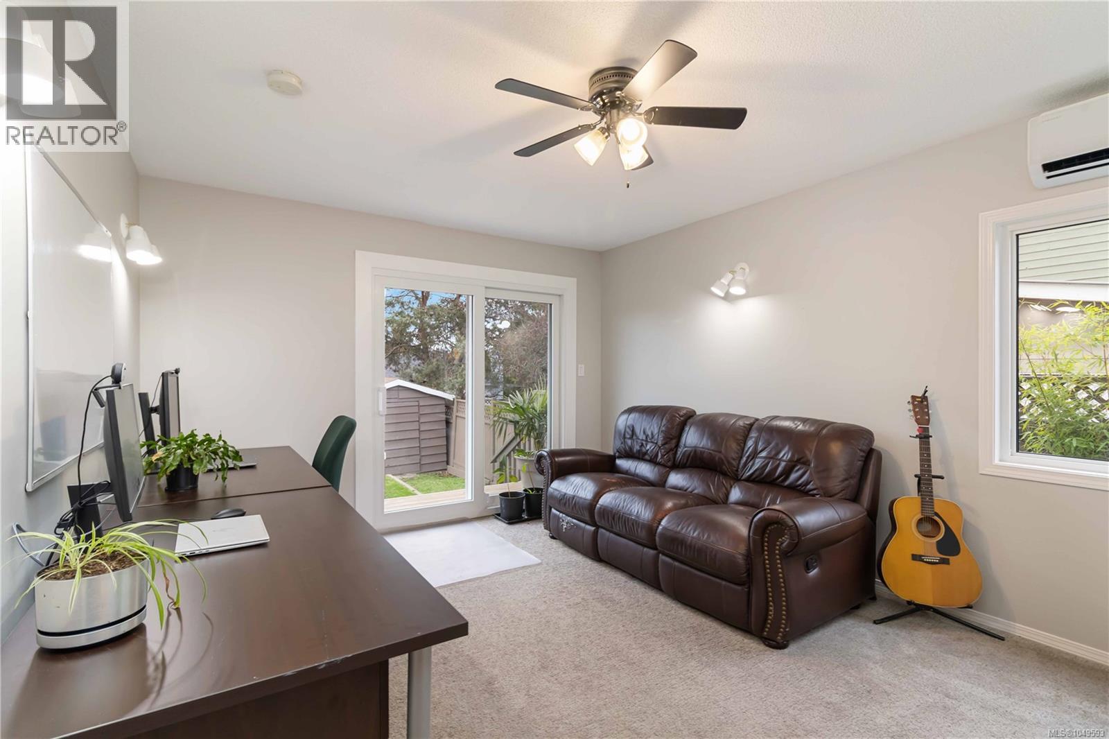 6756 Central Saanich Rd - 30
