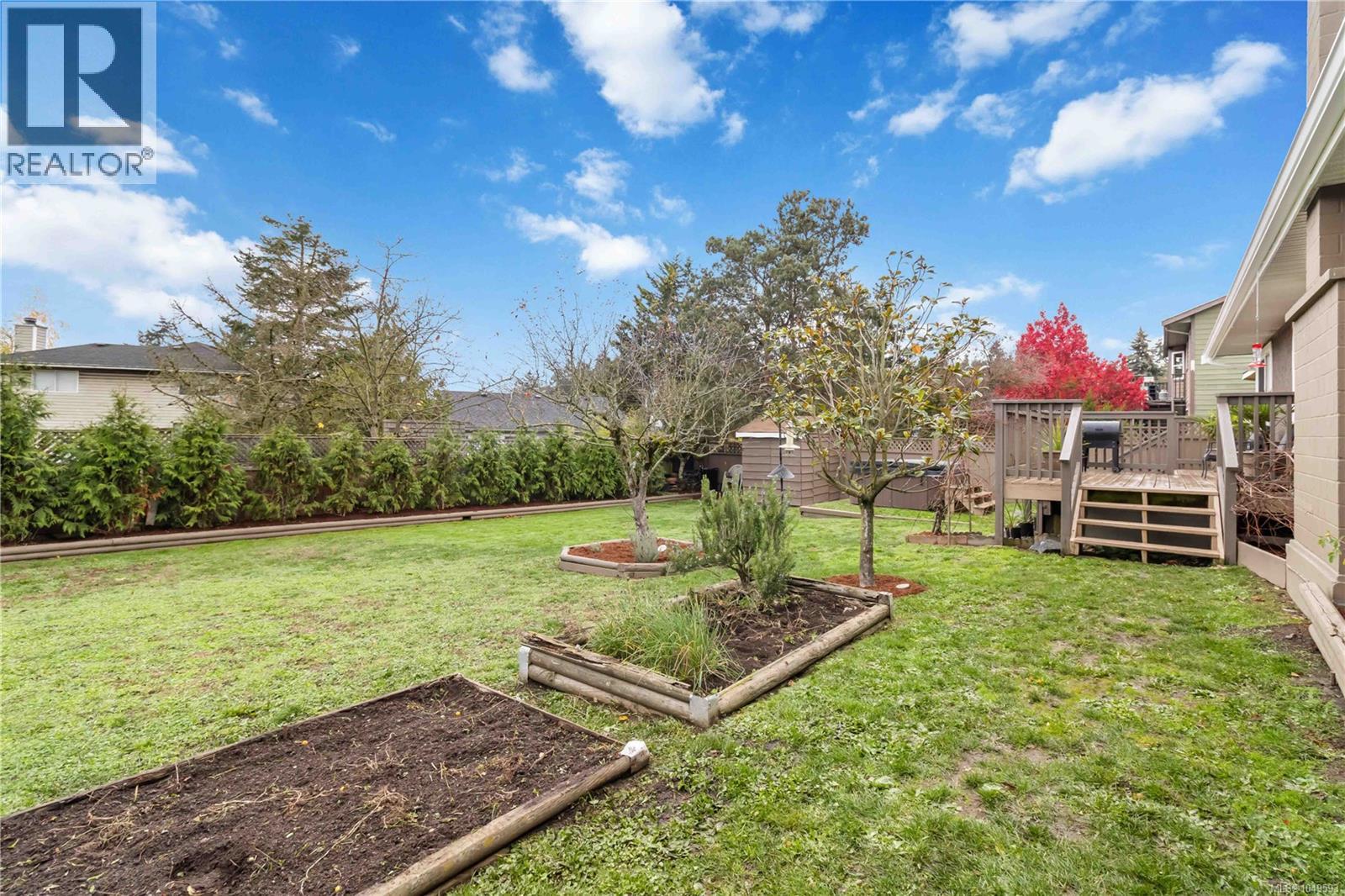 6756 Central Saanich Rd - 6