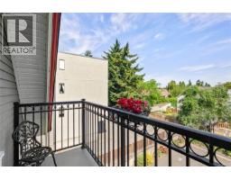 3 1376 Pandora Ave, Victoria, BC V8R1A3 Photo 25