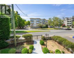3 1376 Pandora Ave, Victoria, BC V8R1A3 Photo 33