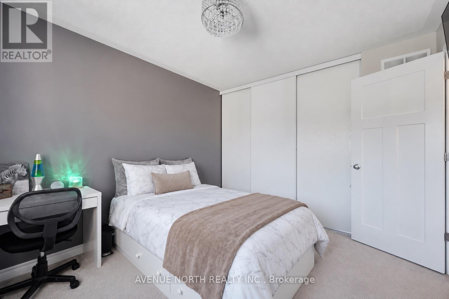 6363 RENAUD ROAD - Image 17