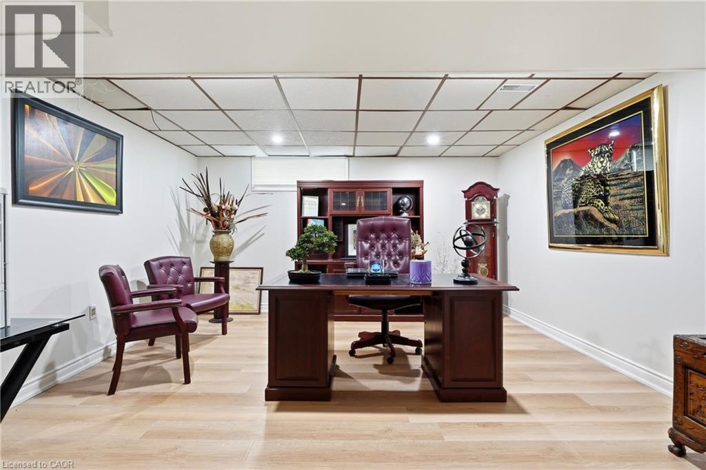 7105 YORK Drive - Image 35