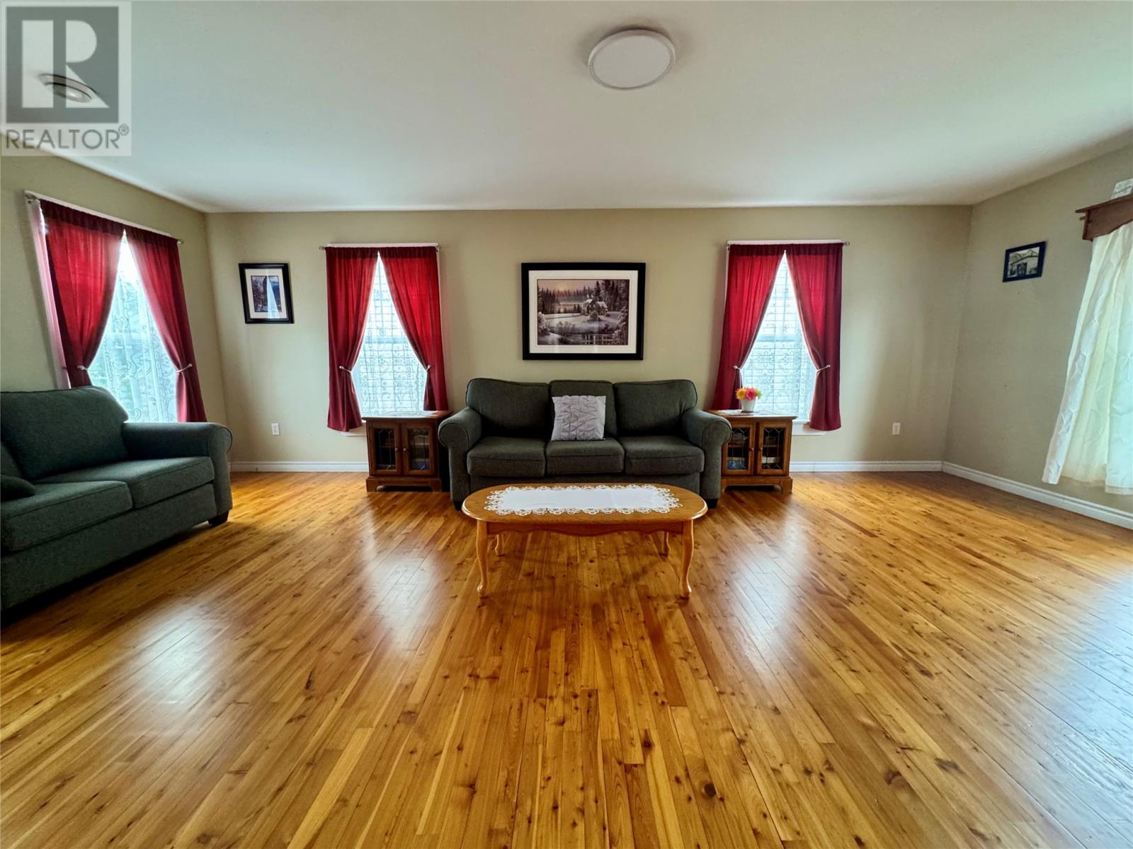 3 Swan Avenue, Clarenville — photo 6
