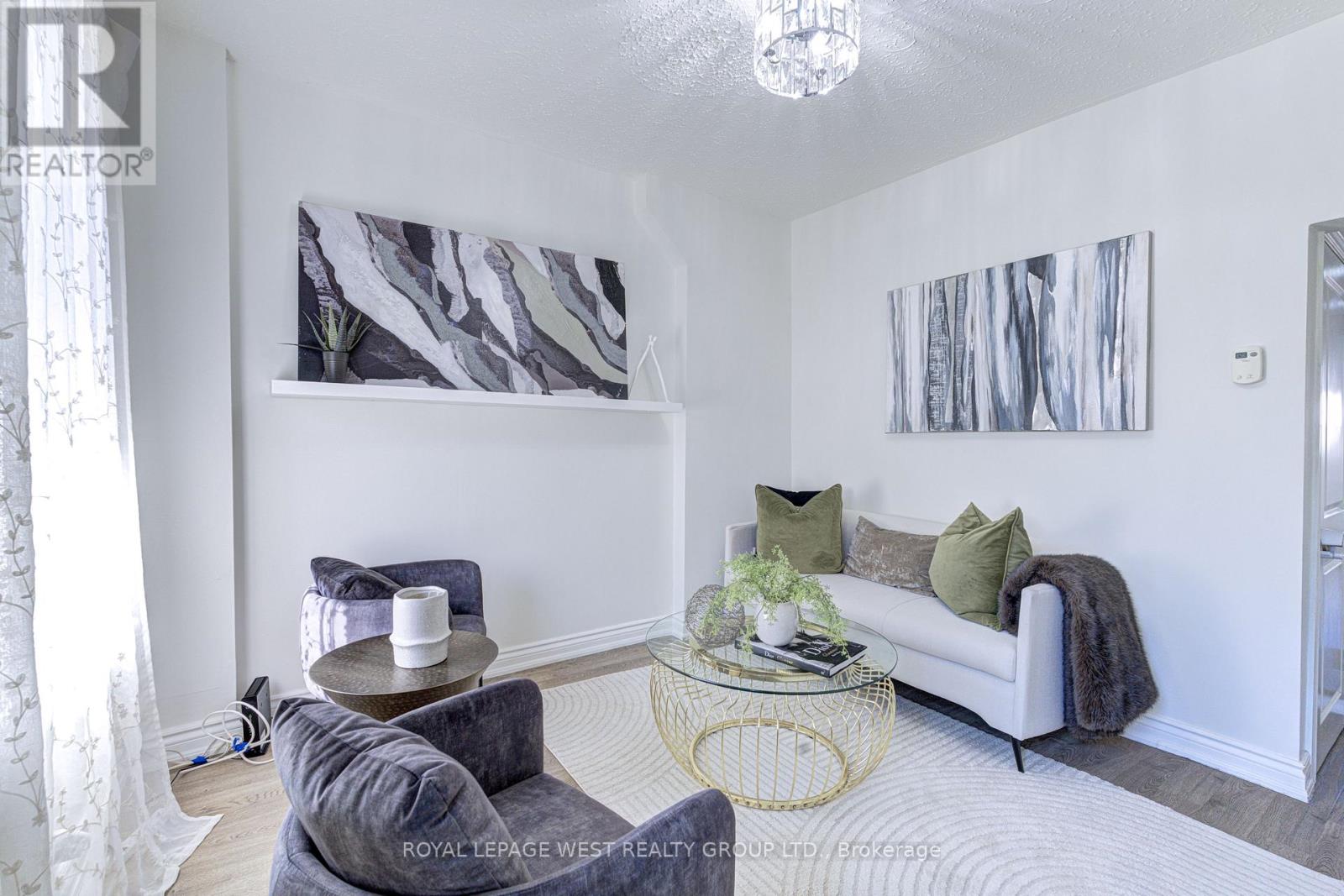 44 FISHER STREET - Image 3