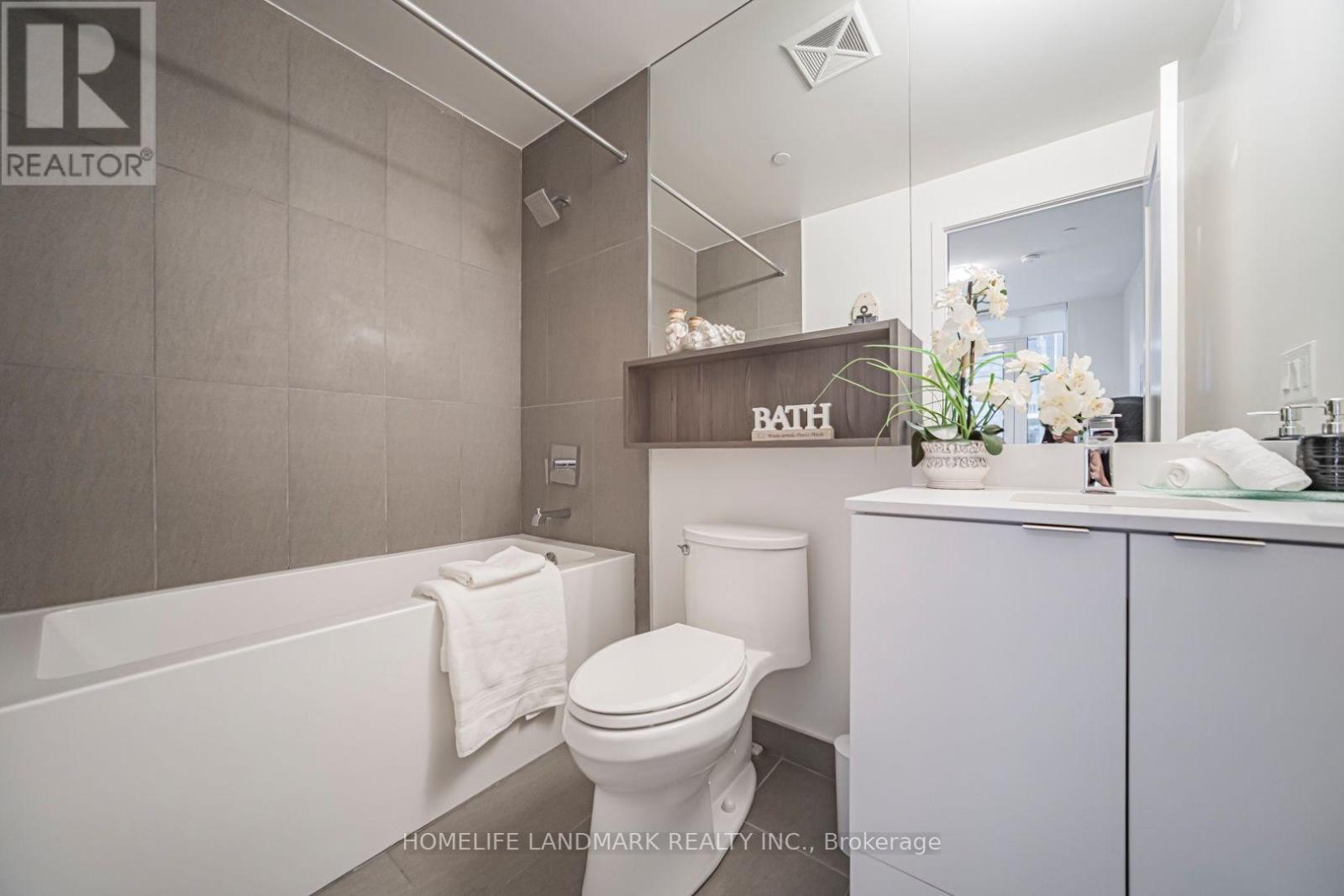 #TH-112 121 LOWER SHERBOURNE STREET - 32