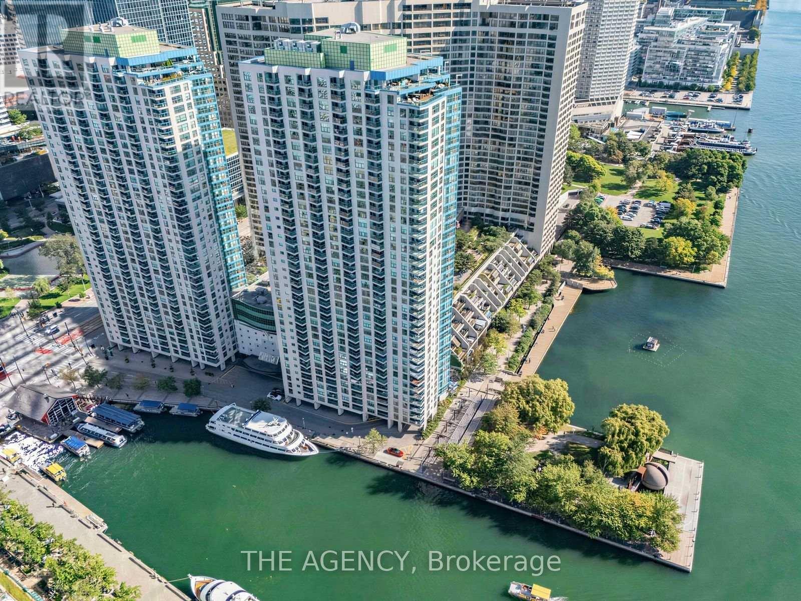 Photo of 99 Harbour Square