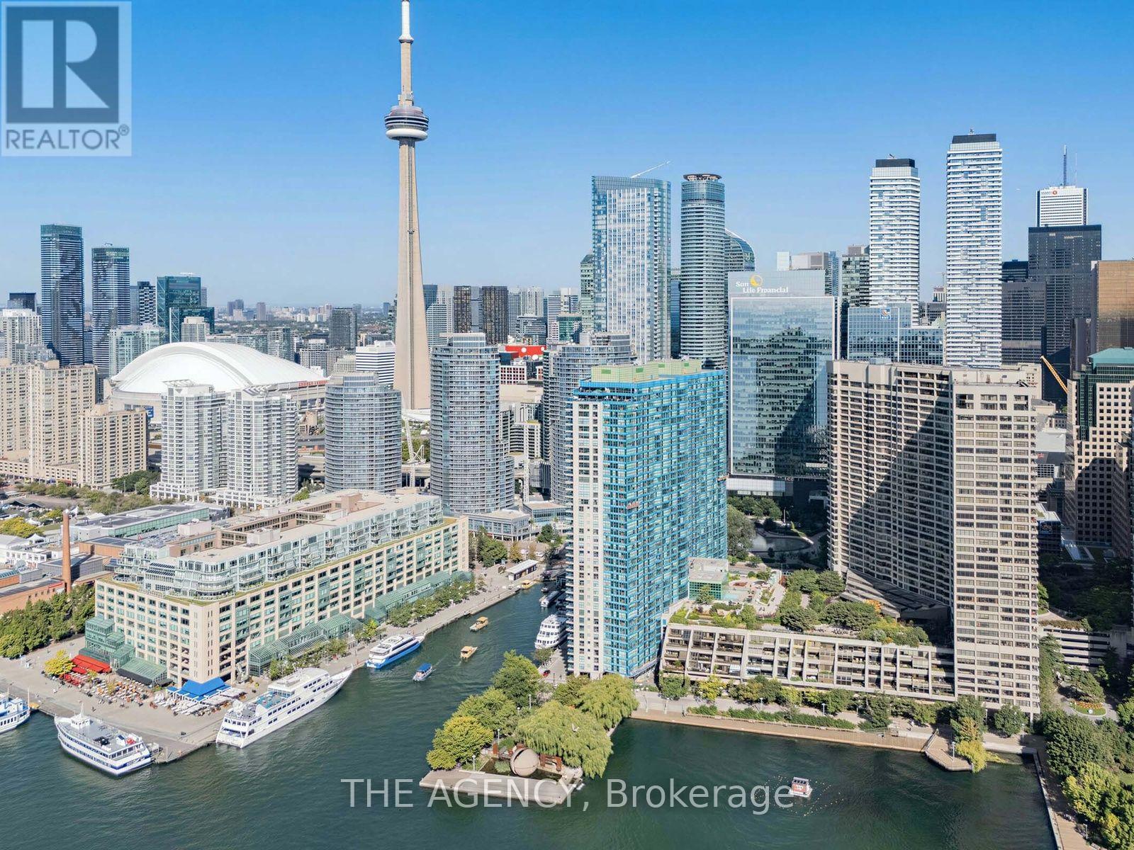 #606 99 HARBOUR SQUARE - 39
