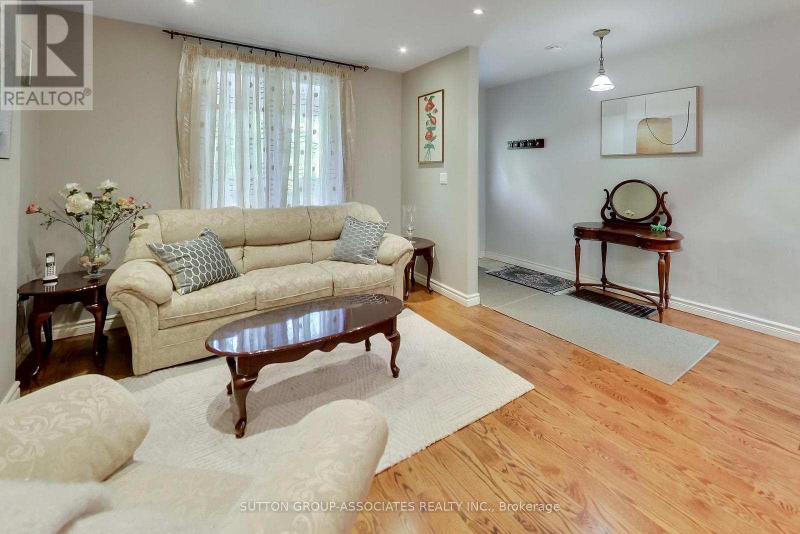 82 HELENA AVENUE - Image 6