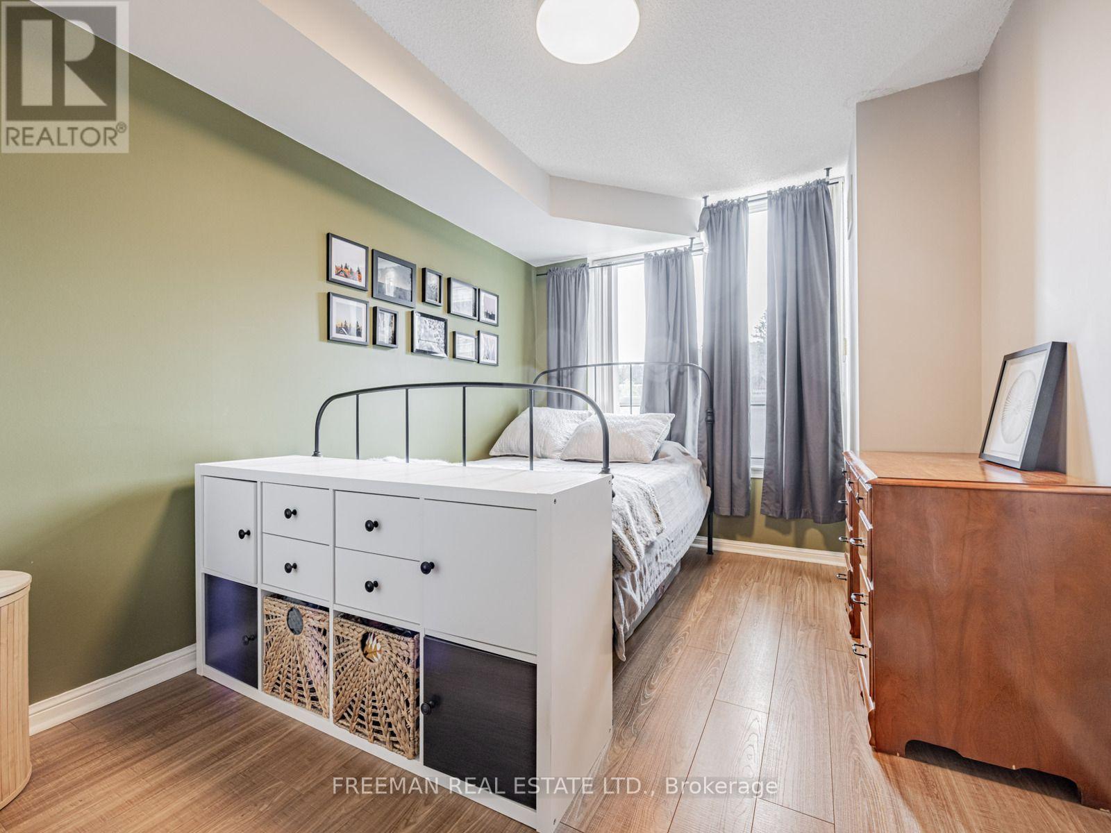 #508 260 MERTON STREET - 17
