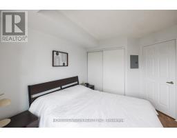 902 - 18 Valley Woods Road, Toronto, ON M3A0A1 Photo 10