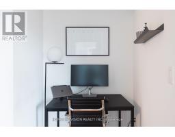 902 - 18 Valley Woods Road, Toronto, ON M3A0A1 Photo 14