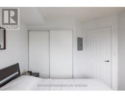902 - 18 Valley Woods Road, Toronto, ON M3A0A1 Photo 9