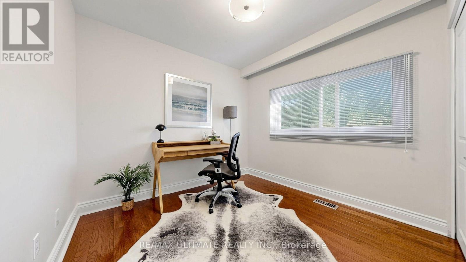 10 MONARCHWOOD CRESCENT - Image 26